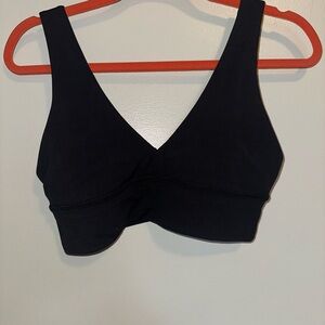 Lululemon Women's Align Black V-Neck Bra size 8